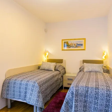 Marijan 2 Apartment